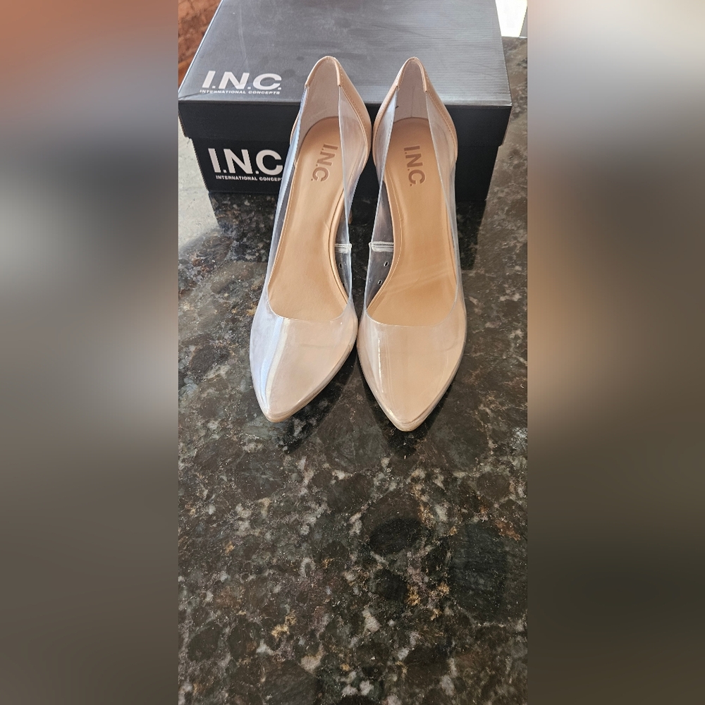 INC International Concepts Women's Tan Pumps - Picture 4 of 5